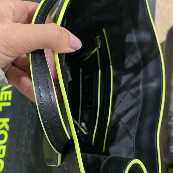 MICHAEL KORS Exclusive Bay Large Woven Canvas Tote Bag Black/green trimed - Picture 6 of 8